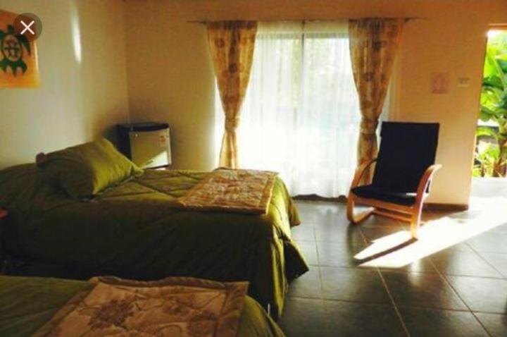 Hostal Tu'U Koihu Hanga Roa Exterior foto